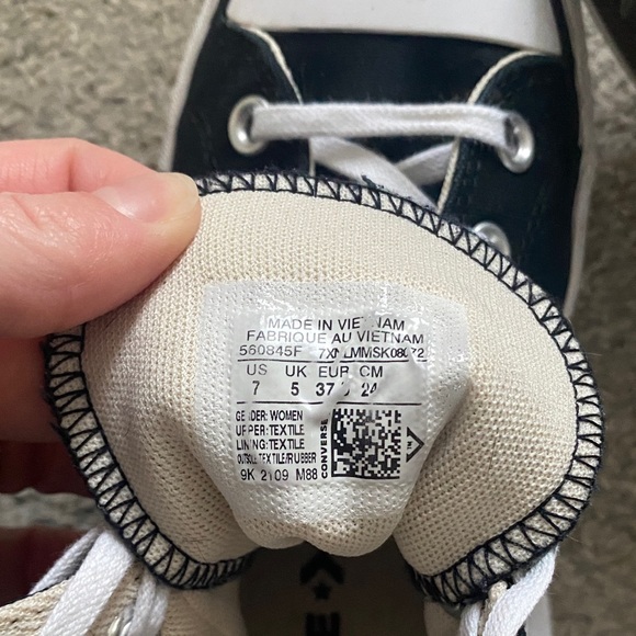 High Top Platform Converse - Picture 2 of 5